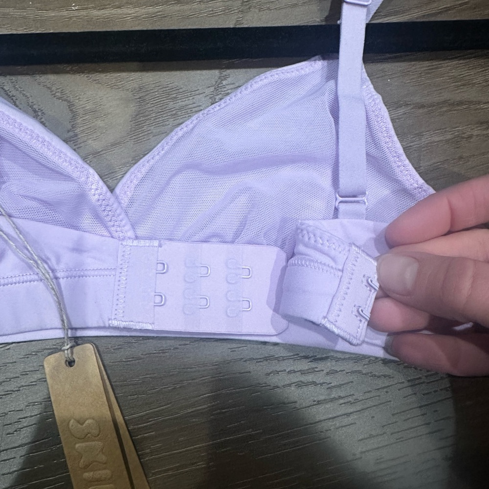 NWT Skims Bralette - Picture 7 of 7